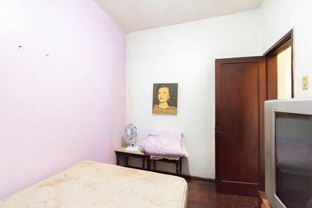 Casa à venda com 3 quartos, 110m² em Niterói, Canoas