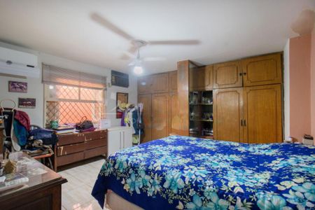 Casa à venda com 400m², 4 quartos e 4 vagas