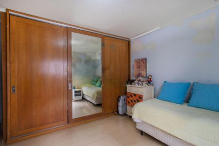 Casa à venda com 4 quartos, 400m² em Vila Nova Caledonia, São Paulo