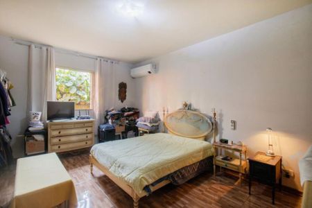 Casa à venda com 400m², 4 quartos e 4 vagas