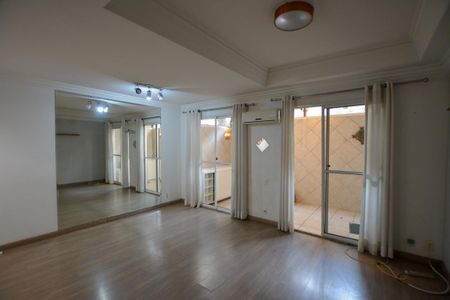 Casa de condomínio à venda com 115m², 3 quartos e 2 vagas Casa de condomínio à venda com 115m², 3 quartos e 2 vagasSALA