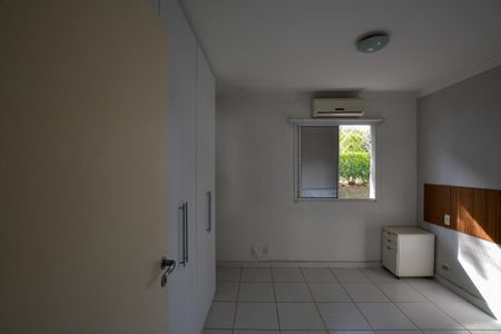 Casa de condomínio à venda com 115m², 3 quartos e 2 vagas Casa de condomínio à venda com 115m², 3 quartos e 2 vagasSUÍTE