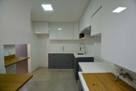 Casa de condomínio à venda com 115m², 3 quartos e 2 vagas Casa de condomínio à venda com 115m², 3 quartos e 2 vagasCOZINHA