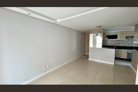 Apartamento para alugar com 79m², 3 quartos e 2 vagas Apartamento para alugar com 79m², 3 quartos e 2 vagasSala