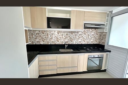 Apartamento para alugar com 79m², 3 quartos e 2 vagas Apartamento para alugar com 79m², 3 quartos e 2 vagasCozinha