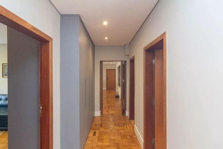 Apartamento à venda com 180m², 3 quartos e 1 vaga