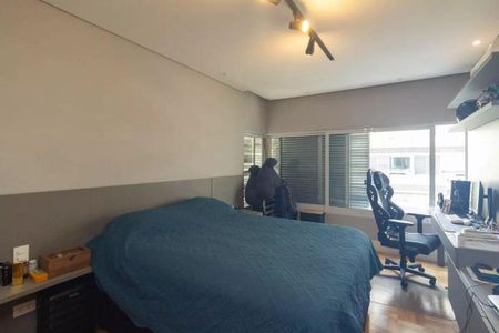 Apartamento à venda com 180m², 3 quartos e 1 vaga