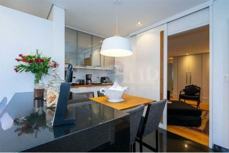 Apartamento à venda com 257m², 3 quartos e 4 vagas