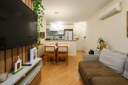 Apartamento para alugar com 48m², 2 quartos e 1 vagaSala