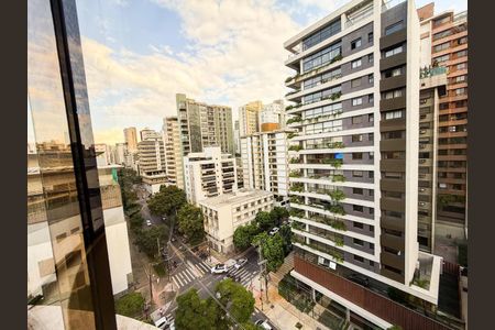 Apartamento para alugar com 130m², 3 quartos e 3 vagas