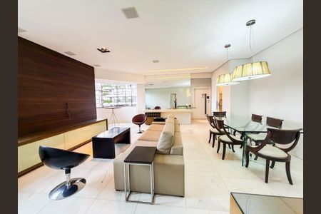Sala de apartamento para alugar com 3 quartos, 130m² em Funcionários, Belo Horizonte