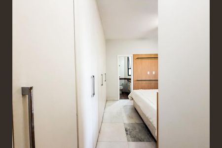Apartamento para alugar com 130m², 3 quartos e 3 vagas Apartamento para alugar com 130m², 3 quartos e 3 vagasQuarto