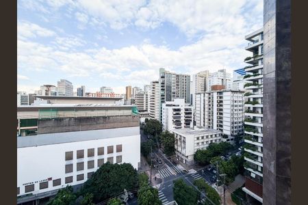 Apartamento para alugar com 130m², 3 quartos e 3 vagas