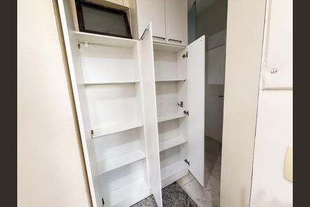 Apartamento para alugar com 130m², 3 quartos e 3 vagas