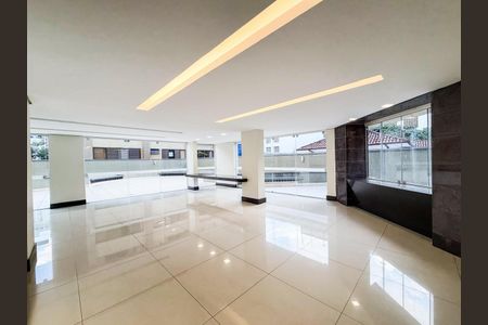 Apartamento para alugar com 130m², 3 quartos e 3 vagas