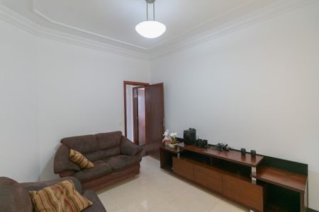 Casa para alugar com 720m², 4 quartos e 10 vagas