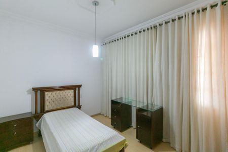 Casa para alugar com 720m², 4 quartos e 10 vagas
