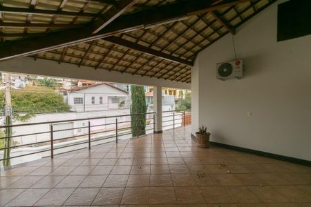 Casa para alugar com 720m², 4 quartos e 10 vagas