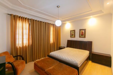 Casa para alugar com 720m², 4 quartos e 10 vagas