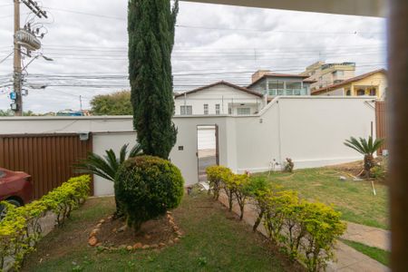 Casa para alugar com 720m², 4 quartos e 10 vagas