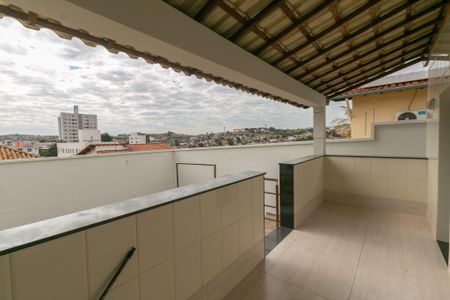 Casa para alugar com 720m², 4 quartos e 10 vagas