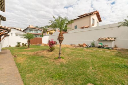 Casa para alugar com 720m², 4 quartos e 10 vagas