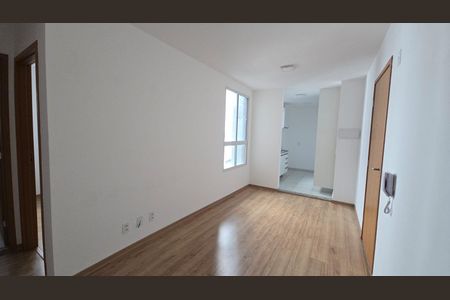 Sala de apartamento para alugar com 2 quartos, 55m² em Colégio Batista, Belo Horizonte