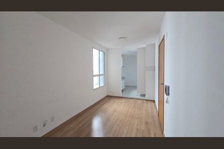Sala de apartamento para alugar com 2 quartos, 55m² em Colégio Batista, Belo Horizonte