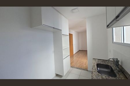 Apartamento para alugar com 55m², 2 quartos e 1 vaga Apartamento para alugar com 55m², 2 quartos e 1 vagaCozinha