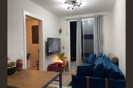 Sala de apartamento à venda com 2 quartos, 40m² em Jardim Peri Peri, São Paulo