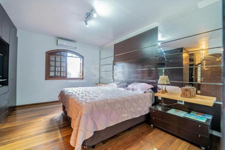 Casa à venda com 4 quartos, 482m² em Jardim Cordeiro, São Paulo