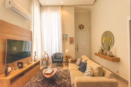 Casa de condomínio para alugar com 290m², 3 quartos e 4 vagas Casa de condomínio para alugar com 290m², 3 quartos e 4 vagasSala