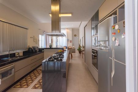 Casa de condomínio para alugar com 290m², 3 quartos e 4 vagas Casa de condomínio para alugar com 290m², 3 quartos e 4 vagasCozinha
