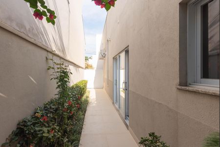 Casa de condomínio para alugar com 290m², 3 quartos e 4 vagas Casa de condomínio para alugar com 290m², 3 quartos e 4 vagasQuintal