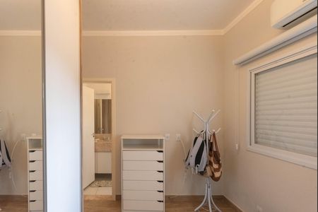 Casa de condomínio para alugar com 290m², 3 quartos e 4 vagas Casa de condomínio para alugar com 290m², 3 quartos e 4 vagasSuíte 2