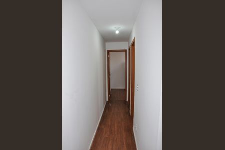 Apartamento para alugar com 42m², 2 quartos e 1 vagaDetalhe - Corredor Quartos