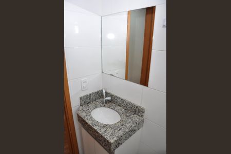 Detalhe - Banheiro Social de apartamento para alugar com 2 quartos, 42m² em Jardim Iris, São Paulo