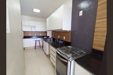 Apartamento à venda com 100m², 2 quartos e 1 vaga Apartamento à venda com 100m², 2 quartos e 1 vagaCozinha