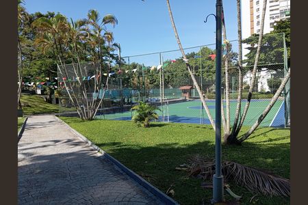 Apartamento à venda com 100m², 2 quartos e 1 vaga Apartamento à venda com 100m², 2 quartos e 1 vagaQuadra Esportiva