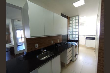 Apartamento à venda com 100m², 2 quartos e 1 vaga Apartamento à venda com 100m², 2 quartos e 1 vagaCozinha