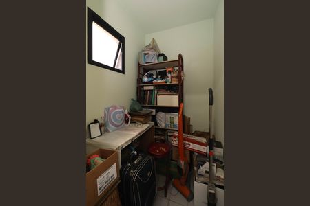 Apartamento à venda com 76m², 2 quartos e 2 vagas Apartamento à venda com 76m², 2 quartos e 2 vagasQuarto de Serviço