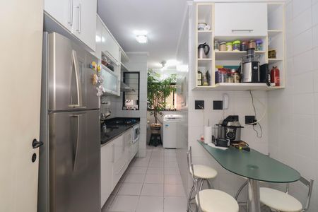 Apartamento à venda com 76m², 2 quartos e 2 vagas Apartamento à venda com 76m², 2 quartos e 2 vagasCozinha