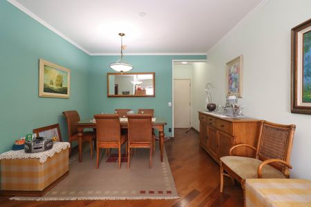 Apartamento à venda com 76m², 2 quartos e 2 vagas Apartamento à venda com 76m², 2 quartos e 2 vagasSala