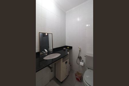 Apartamento à venda com 76m², 2 quartos e 2 vagas Apartamento à venda com 76m², 2 quartos e 2 vagasBanheiro da Suíte