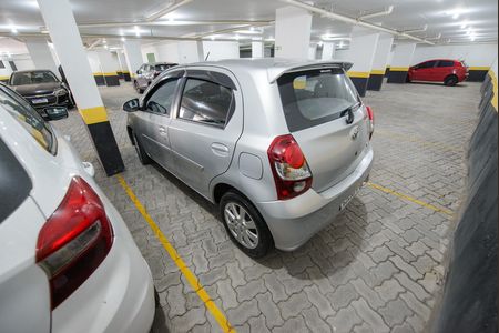 Apartamento para alugar com 77m², 2 quartos e 1 vaga Apartamento para alugar com 77m², 2 quartos e 1 vagaGaragem