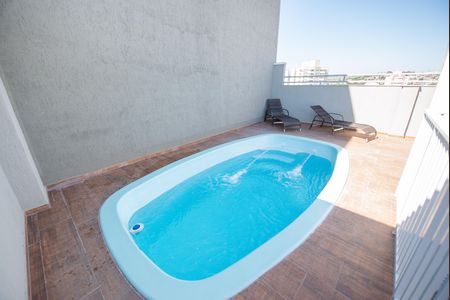 Apartamento para alugar com 77m², 2 quartos e 1 vaga Apartamento para alugar com 77m², 2 quartos e 1 vagaÁrea comum - Piscina