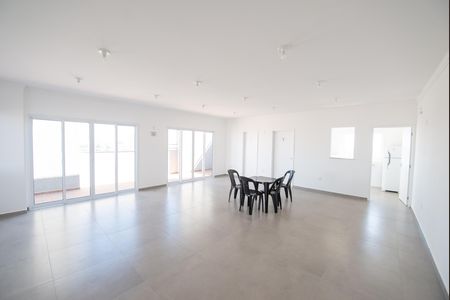 Apartamento para alugar com 77m², 2 quartos e 1 vaga Apartamento para alugar com 77m², 2 quartos e 1 vagaÁrea comum - Salão de festas