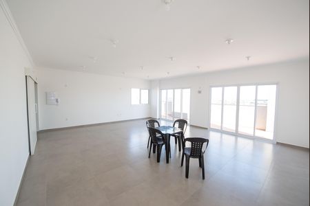 Apartamento para alugar com 77m², 2 quartos e 1 vaga Apartamento para alugar com 77m², 2 quartos e 1 vagaÁrea comum - Salão de festas