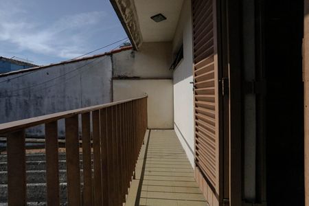 Casa para alugar com 250m², 2 quartos e 2 vagas Casa para alugar com 250m², 2 quartos e 2 vagasSacada - Quarto 2 - Suíte