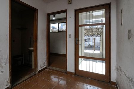 Casa para alugar com 250m², 2 quartos e 2 vagas Casa para alugar com 250m², 2 quartos e 2 vagasÁrea de Serviço